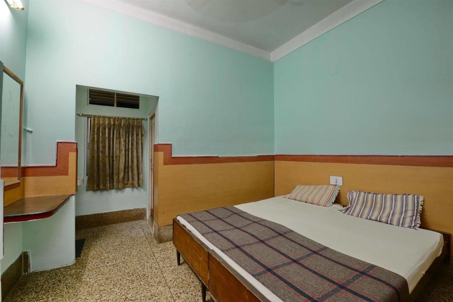 Hotel Janpath Bhubaneswar Buitenkant foto